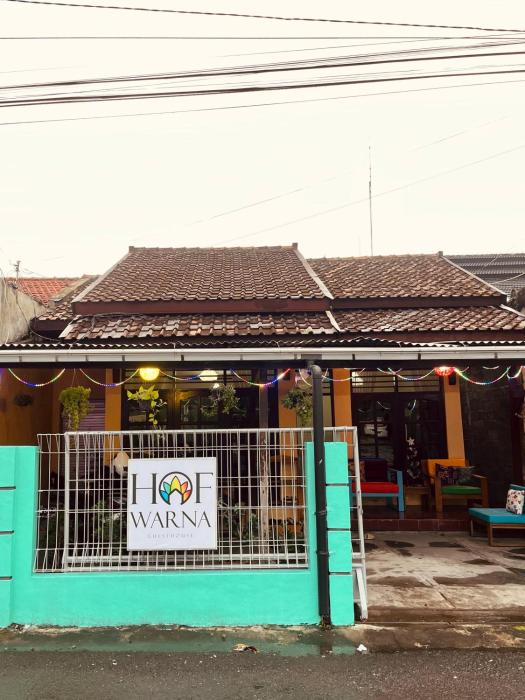Hof Warna Guesthouse