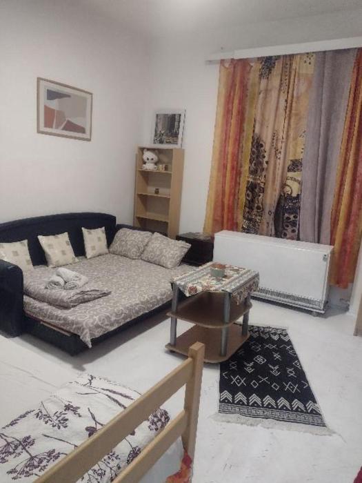 Enas apartman