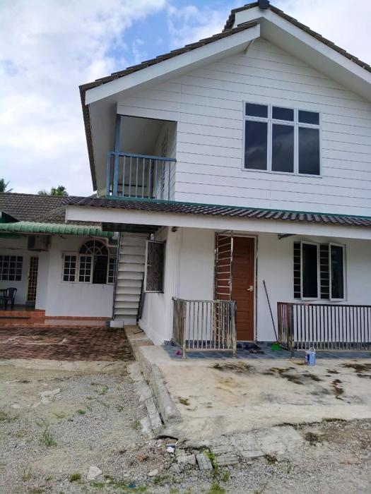 R&R Homestay