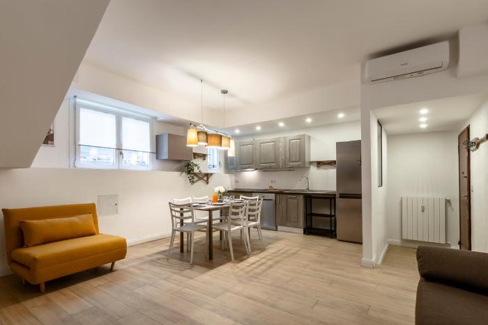 StayEasy Pericle9 - 5 minutes Precotto red subway