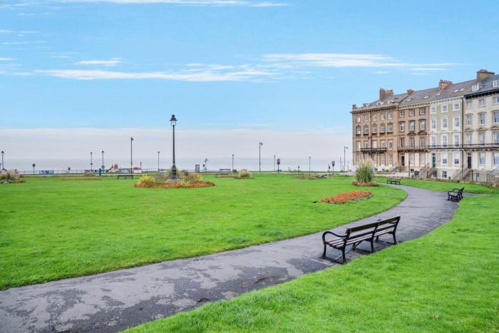 2 Bed in Whitby oc-c33513