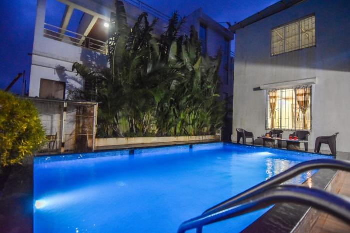 ll EMPYREAN STAYS II GOOD LUCK VILLA II MALAVALI II