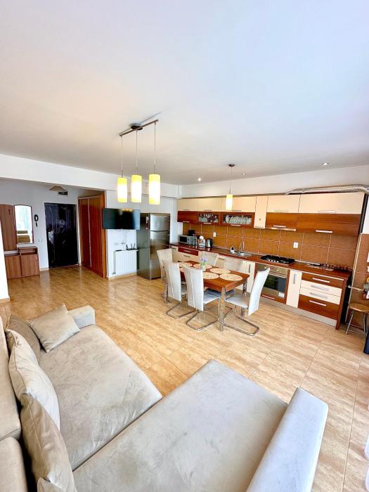 Summerland Beautiful Seaview Apartments