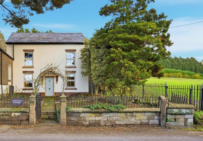 Cheshire Countryside, Delamere Forest, Family Retreat Rose Cottage