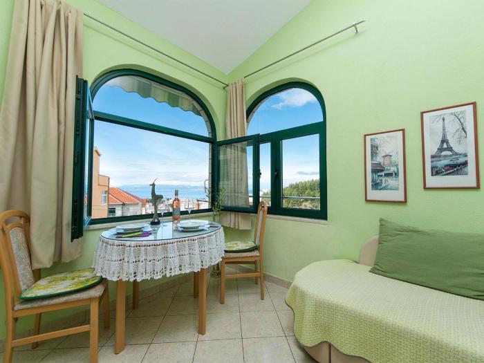 Apartment Komfortable Ferienwohnung mit Balkon by Interhome