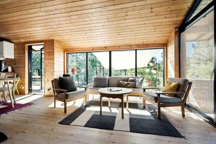 Island Life With Undisturbed Nature And Calmness