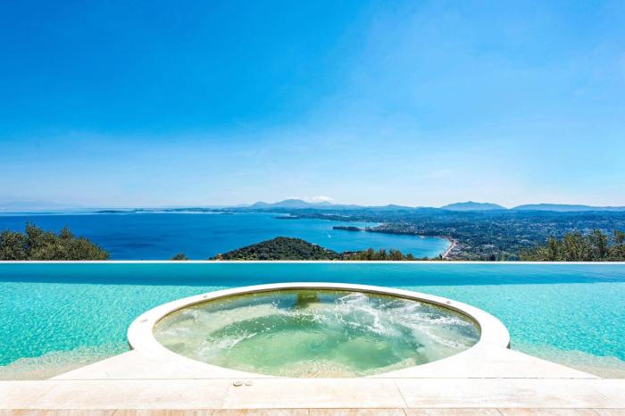 Villa Summer Wine by Villa Plus