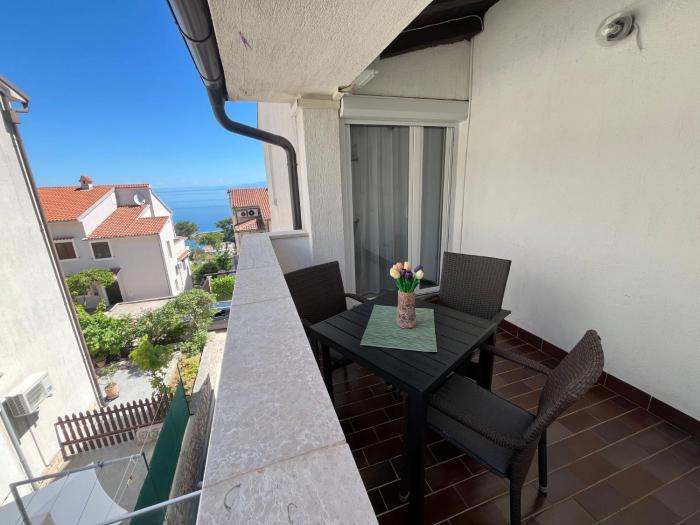 Apartment Wohnung in Mali Lošinj by Interhome