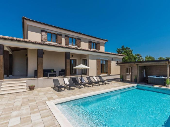 Holiday Home Villa Dante by Interhome