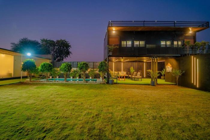 3BHK Farmstay Villa with Private Pool Sikar Road Jaipur