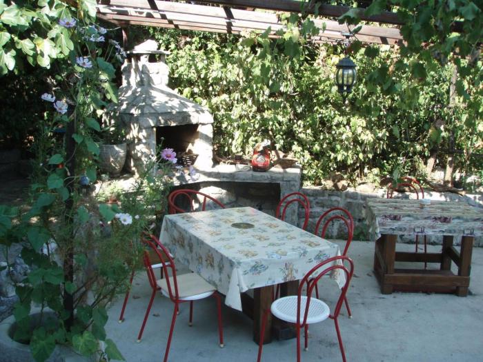 Holiday Home mit Terrasse by Interhome