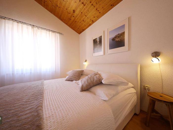 Apartment Gesamte Wohnung in Vir mit Großem Balkon by Interhome