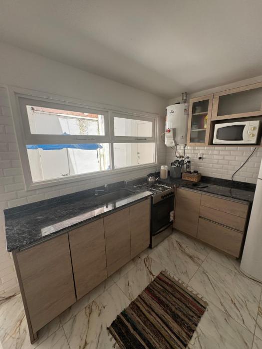 3 rooms in La Perla area