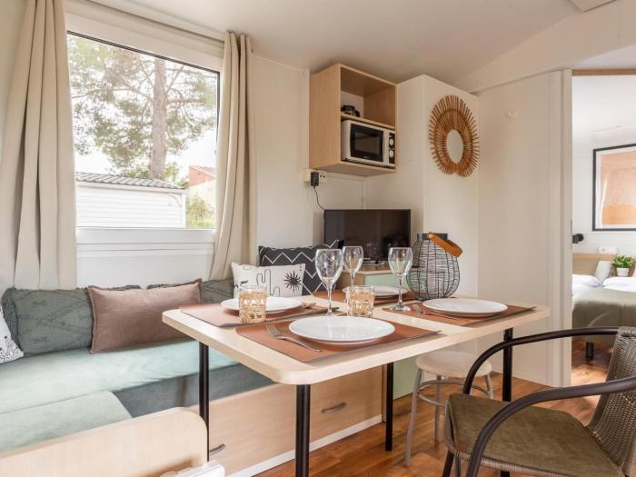 Nomad HAUX L’Escala 4