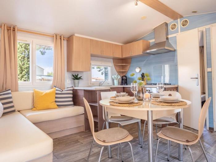 Nomad HAUX L’Escala 1