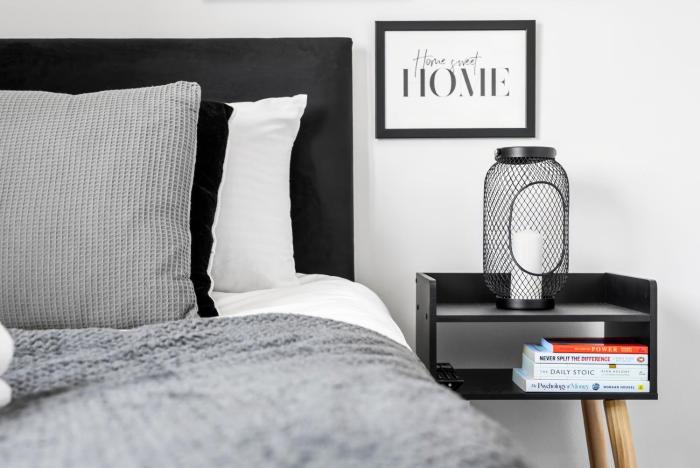 New 4 Bed House - Sleeps 6 - Parking - Wifi - 2 Bath