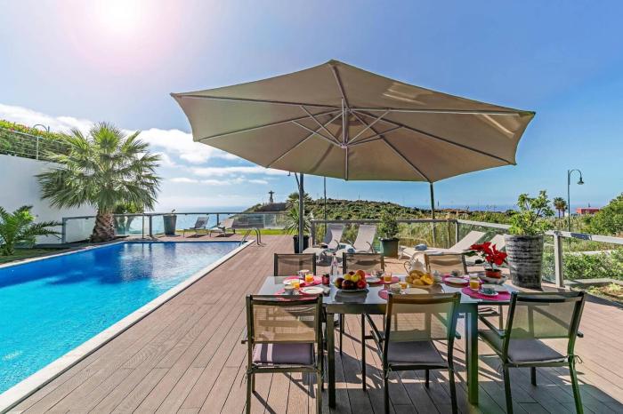 Villa Sol e Mar Dio by Villa Plus