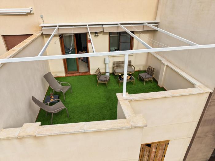 Modern penthouse with TV 65, at the foot of the tram