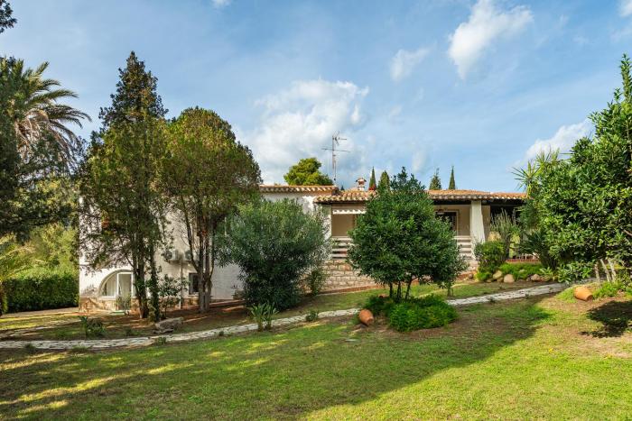 Luxury Villa Flaminia 50 mt from the beach