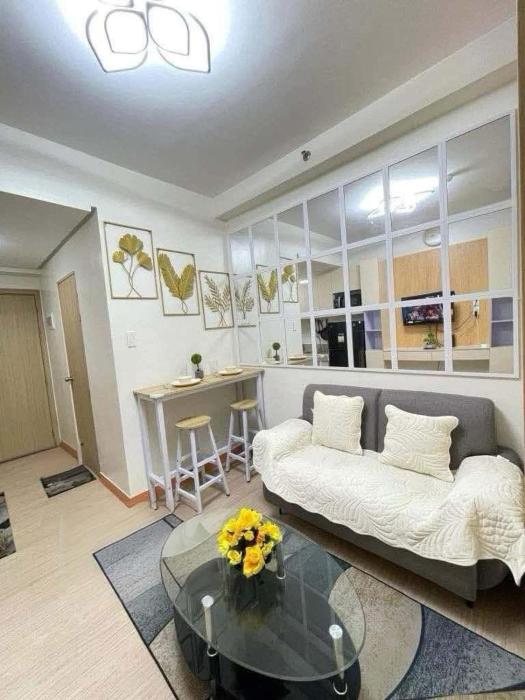 Transient Home Lancin