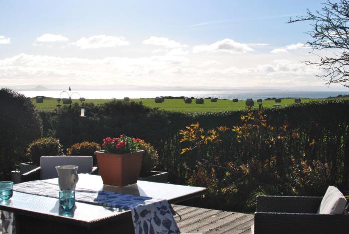 Mill View Cottage- charming coastal cottage