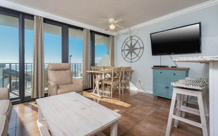 Island Winds East 106