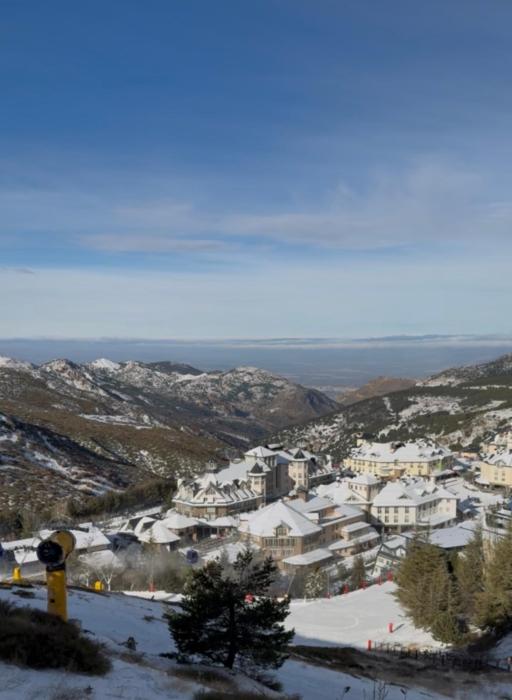 Estudio Maribel Arttyco a pie de pista con vistas y opción a Parking cubierto