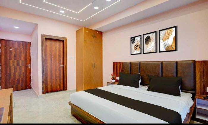 Townhouse Oak Barra South City Kanpur Formerly Royal Residency