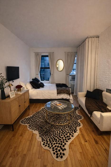 Chic West Village Studio on Bleecker Street