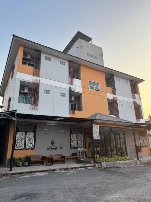 Firstbuild Apartment (เฟิร์สบิวท์อพาร์ทเม้น)
