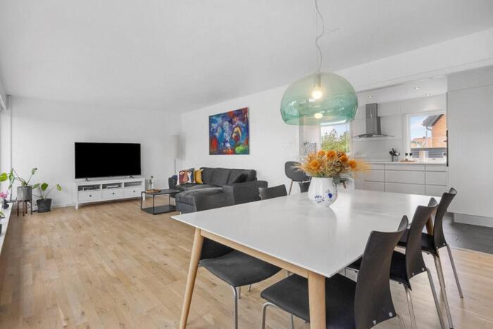 Renovated house located on Skolebakken 60