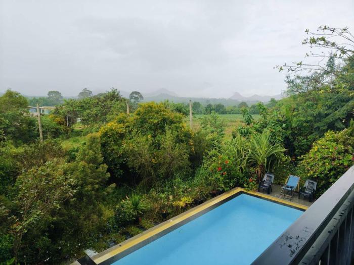 hill point pattaya pool villa