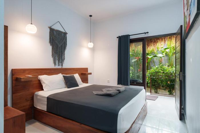 Dude Surf House Uluwatu