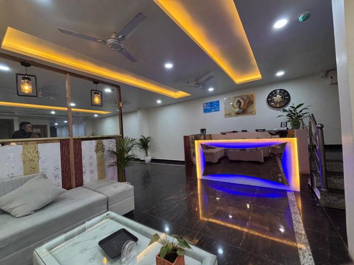 Hotel Vasudha Inn Near Delhi Airport