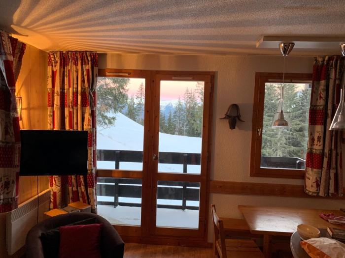 P2-3 esprit chalet sur les pistes de Courchevel