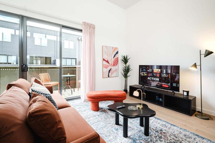 Sunny Modern Townhouse in Yarraville