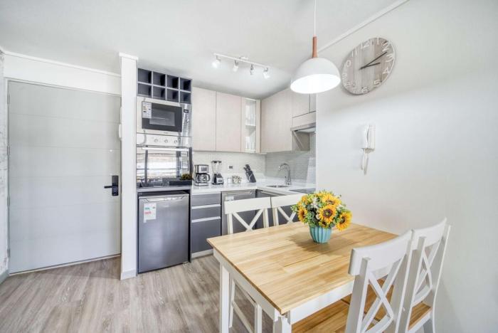 Modern apartment With Pool, AC & Wifi