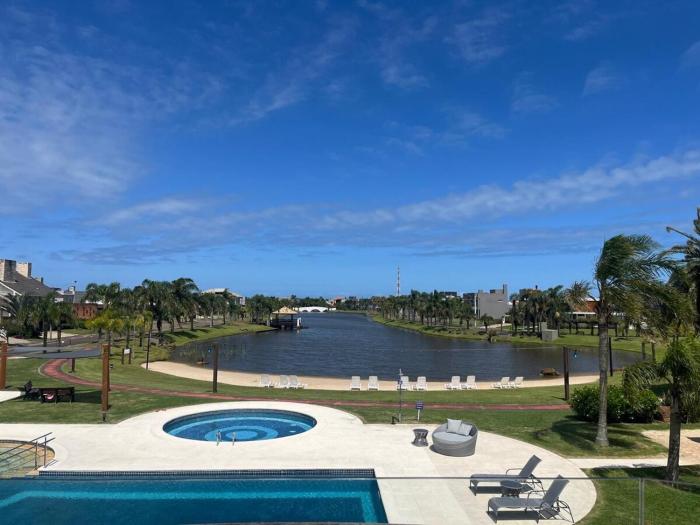 Casa em condomínio Xangri lá quintas do lago