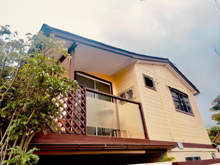 Casa para até 4 pessoas á 5 minutos da praia entre o Campeche e a Joaquina