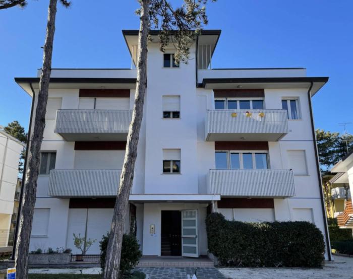 Spacious family apartment for 8 guests