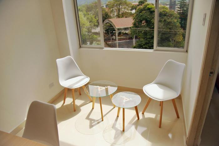 Moderno y central apartamento con vista al parque