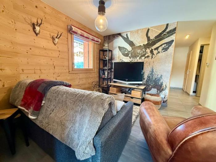 Appartement lumineux 3 pièces proche des pistes avec WiFi et parking - FR-1-572-343