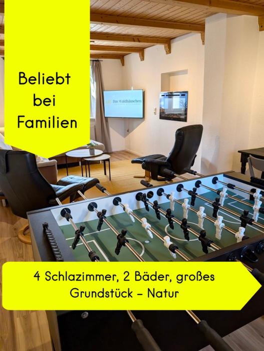 Das Waldhäuschen - bis 10 Personen, 4 Schlafzimmer, 2 Bäder, Tischkicker, kostenlose Parkplätze, WLAN, Smart-TVs