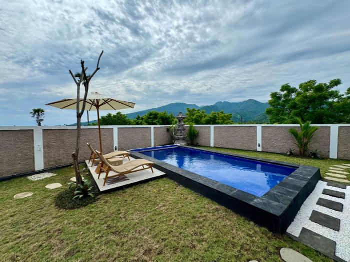 Stunning 2 Bedroom Villa with Pool & Rooftop in Amed - The Myria Villa