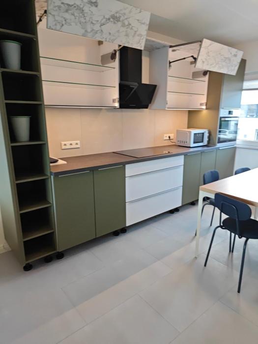 Siegen 2 - Geisweid Work and stay Neu Modernisiert 3 Schlafzimmer Badezimmer Wohnzimmer Balkon