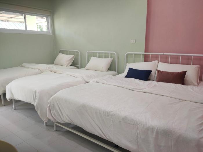 บ้านยาย Pool Villa