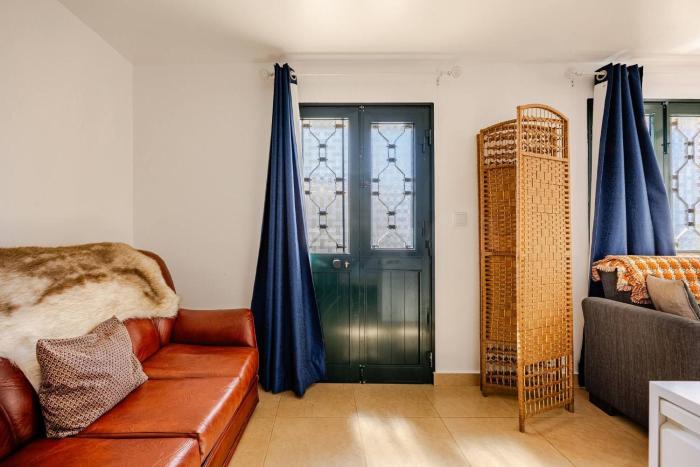 Charming 3 Bedroom House in Estreito da Calheta, Portugal