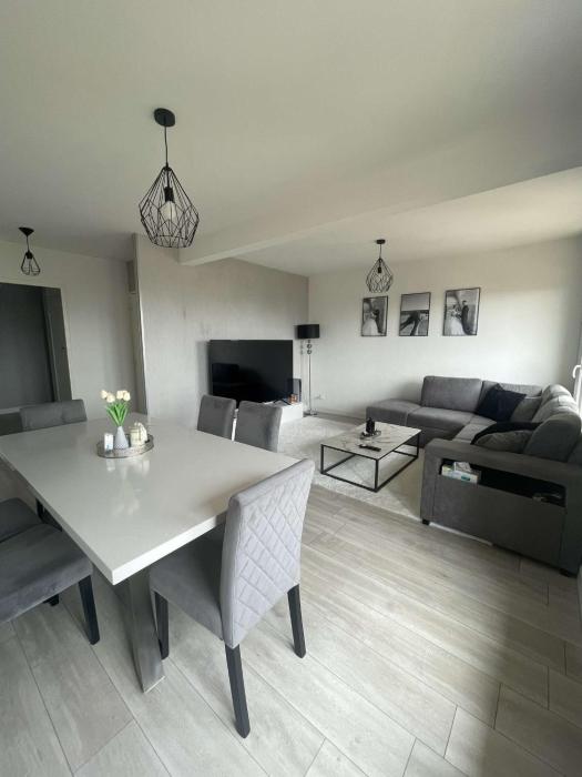 Chambre cosy dans superbe appartement tout équipé