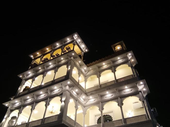 Hotel Vrindavan Palace