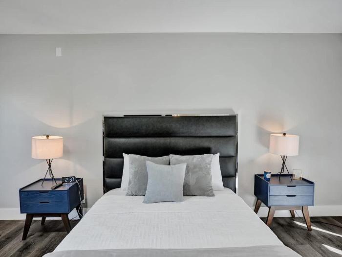 Pelican Studio with Private Patio in Pompano area